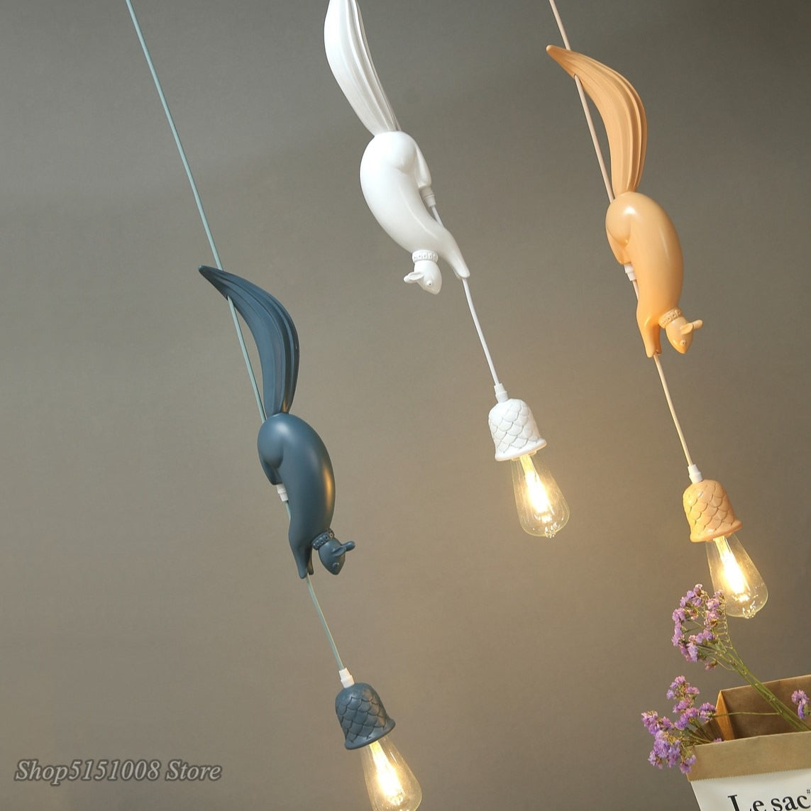 Nordic Resin Squirrel Led Pendant Lights Modern Industrial Children's Room Kitchen Hanging Lamp Loft Animal light Fixtures Decor